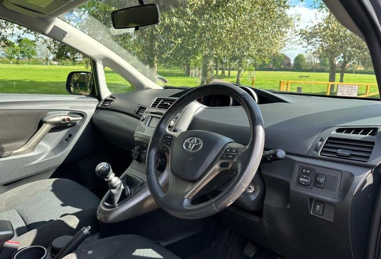 Toyota Verso 1.8 V-Matic TR Euro 4 5dr