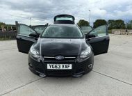 Ford Focus 1.6 Zetec Powershift Euro 5 5dr