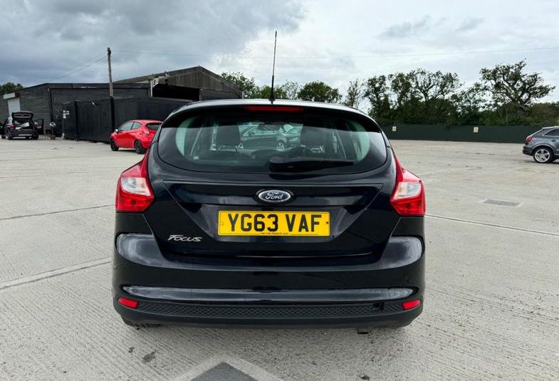 Ford Focus 1.6 Zetec Powershift Euro 5 5dr