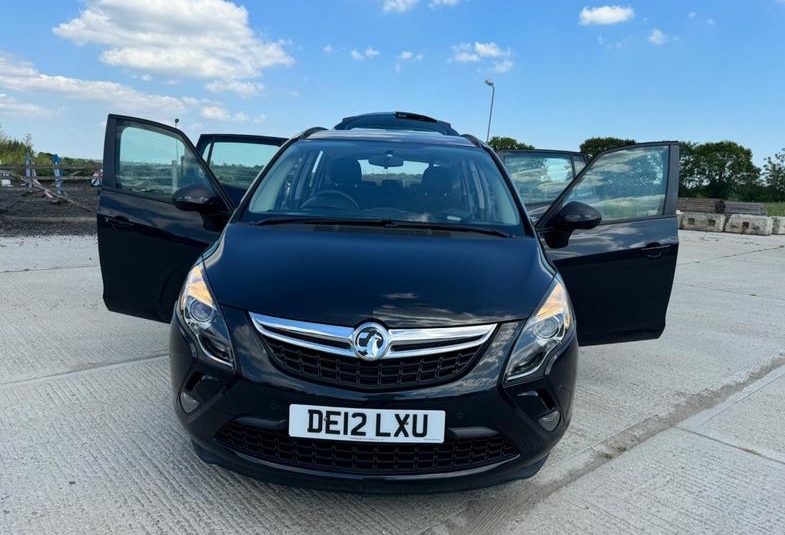 Vauxhall Zafira Tourer 1.8 16V Exclusiv Euro 5 5dr