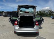 Ford Focus 1.0T EcoBoost Zetec Euro 5 (s/s) 5dr