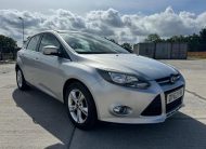 Ford Focus 1.0T EcoBoost Zetec Euro 5 (s/s) 5dr