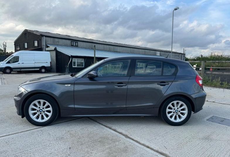 BMW 1 Series 2.0 118i SE Steptronic Euro 4 5dr