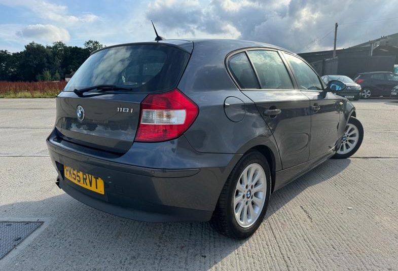 BMW 1 Series 2.0 118i SE Steptronic Euro 4 5dr