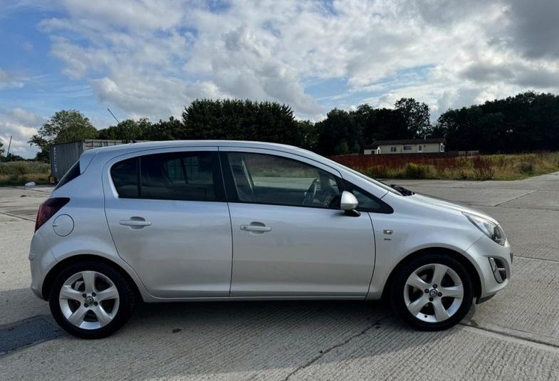 Vauxhall Corsa 1.4 16V SXi Euro 5 5dr (A/C)