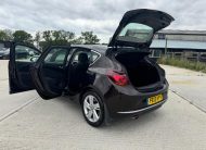 Vauxhall Astra 1.6T 16v SRi Euro 5 5dr