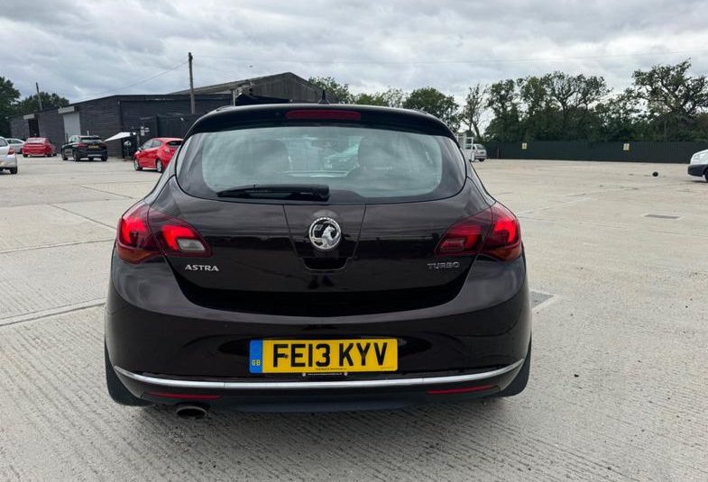 Vauxhall Astra 1.6T 16v SRi Euro 5 5dr