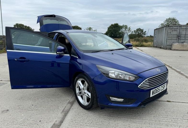 Ford Focus 1.0T EcoBoost Zetec Euro 6 (s/s) 5dr