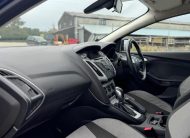 Ford Focus 1.6 Zetec Navigator Powershift Euro 5 5dr