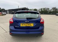 Ford Focus 1.6 Zetec Navigator Powershift Euro 5 5dr