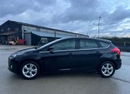 Ford Focus 1.6 Zetec Powershift Euro 5 5dr