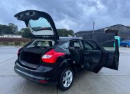 Ford Focus 1.6 Zetec Powershift Euro 5 5dr