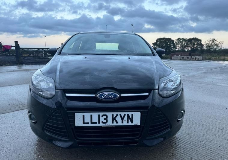 Ford Focus 1.6 Zetec Powershift Euro 5 5dr